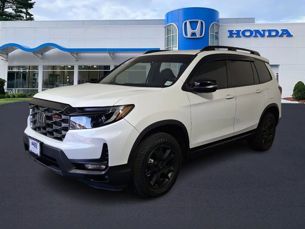2022 Honda Passport TrailSport — photo 1 of 13