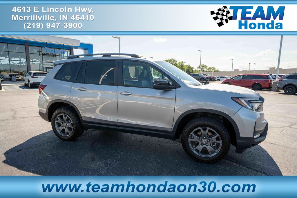 2025 Honda Passport AWD TRAILSPORT — photo 1 of 7