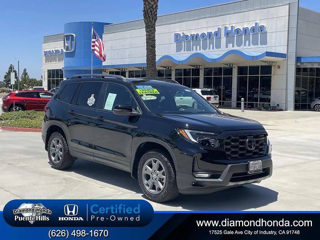 2025 Honda Passport TrailSport — photo 1 of 26