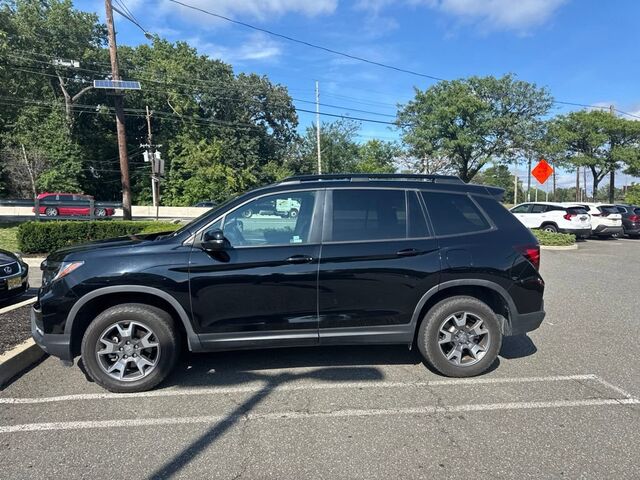 2023 Honda Passport AWD TRAILSPORT