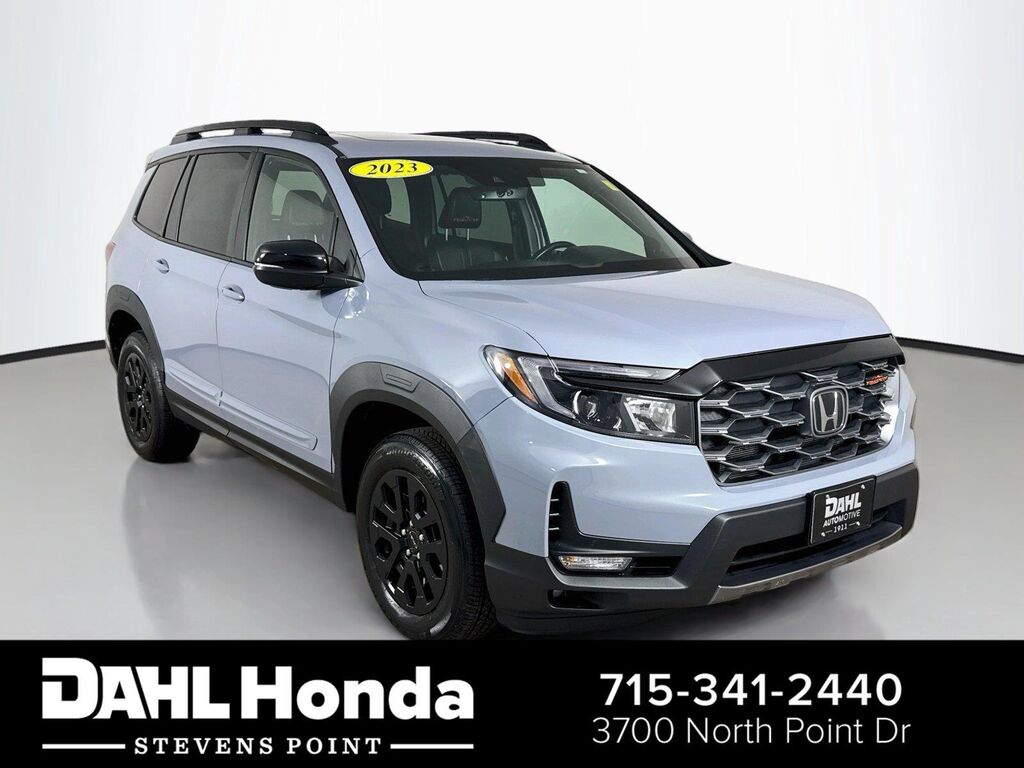2023 Honda Passport TrailSport — photo 1 of 13