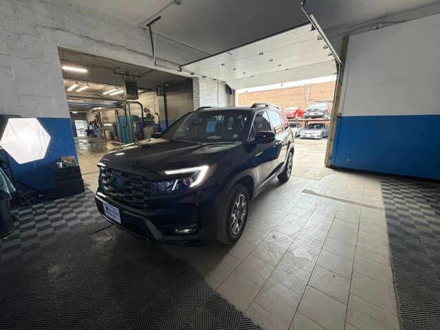 2023 Honda Passport AWD TRAILSPORT