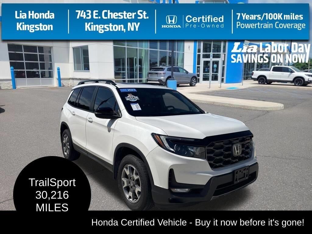 2023 Honda Passport TrailSport — photo 1 of 14