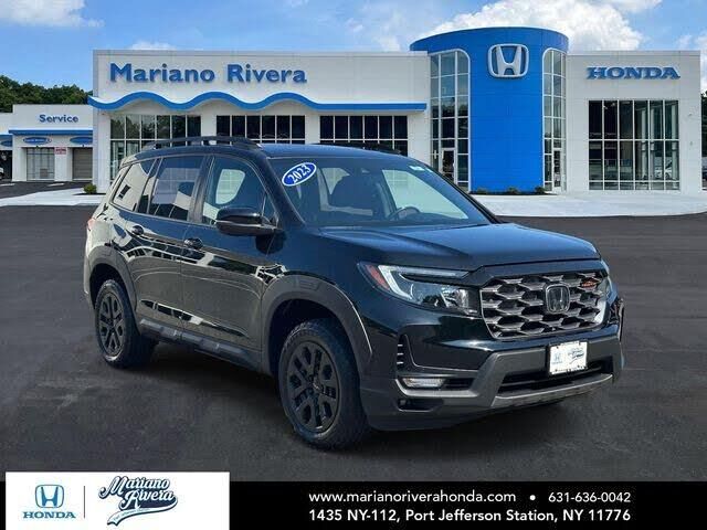 2023 Honda Passport TrailSport — photo 1 of 1