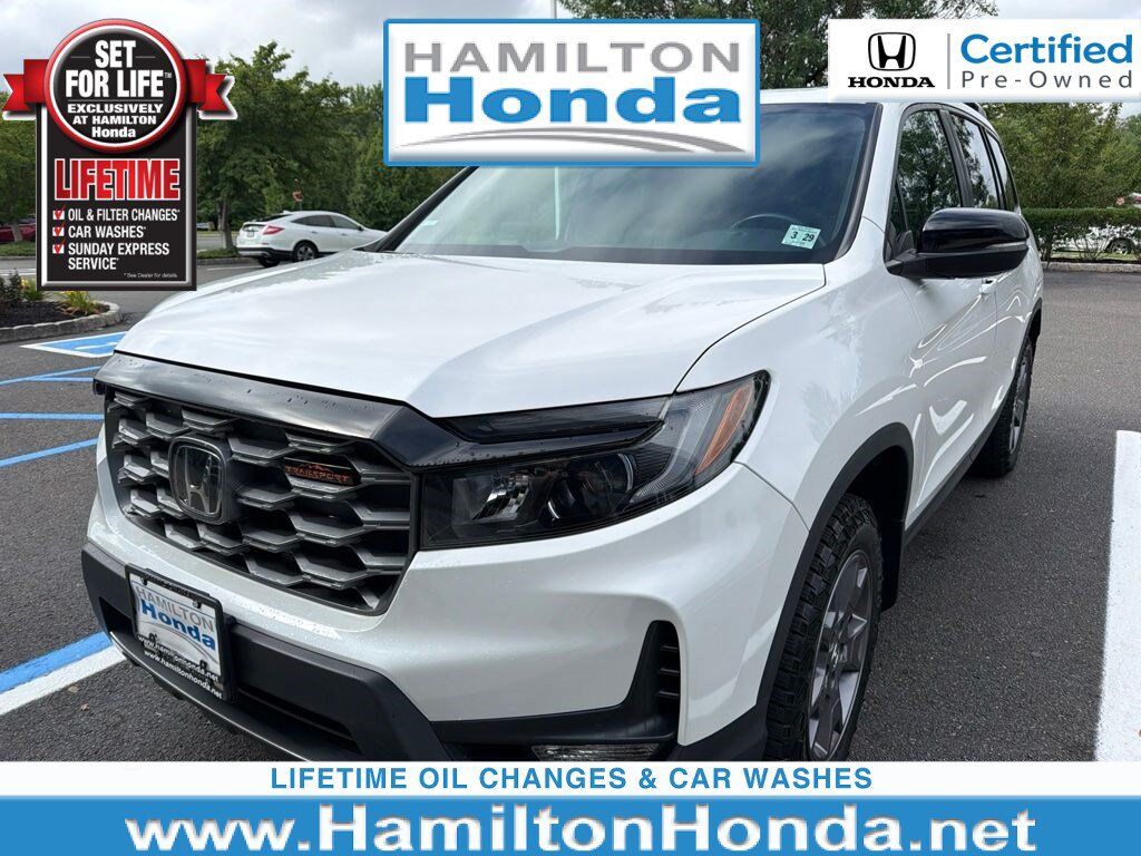 2024 Honda Passport AWD TRAILSPORT — photo 1 of 7
