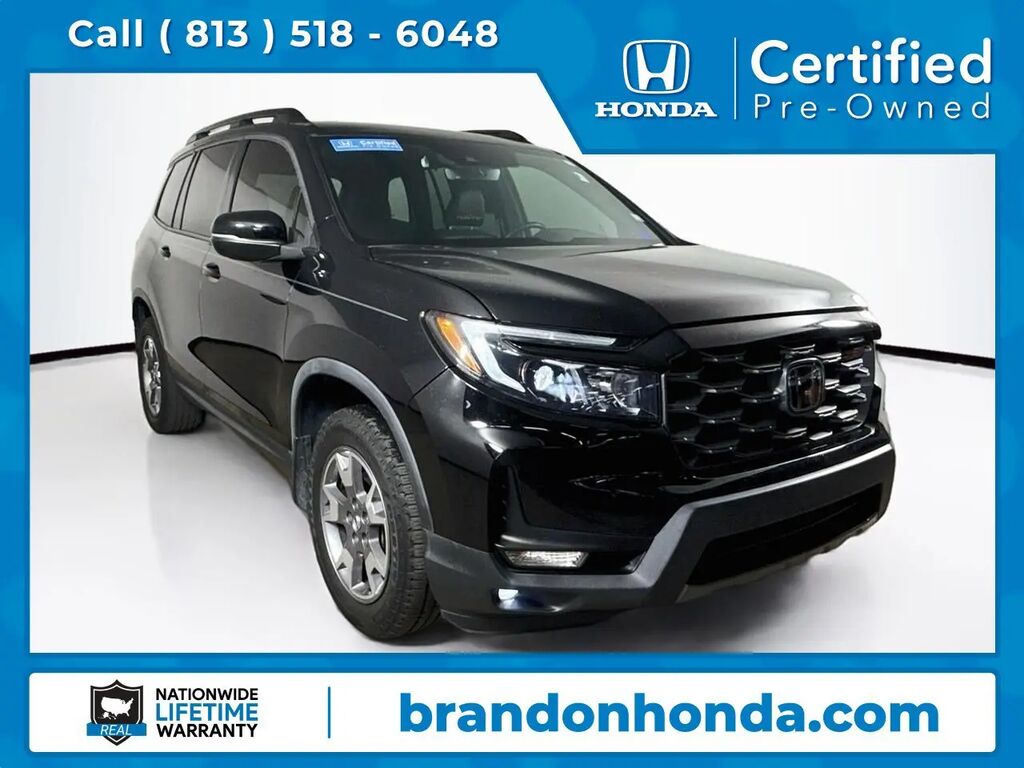 2023 Honda Passport TrailSport — photo 1 of 10