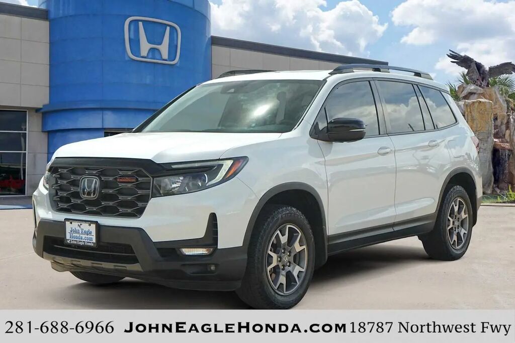 2022 Honda Passport TrailSport — photo 1 of 13