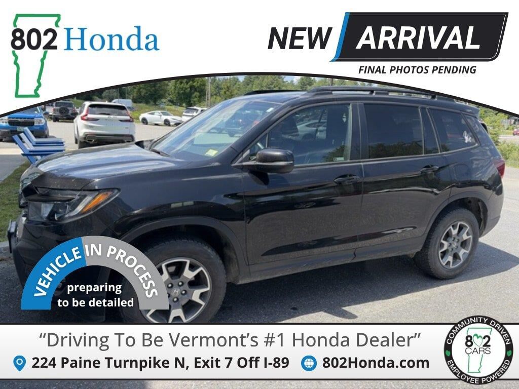 2023 Honda Passport TrailSport — photo 1 of 2