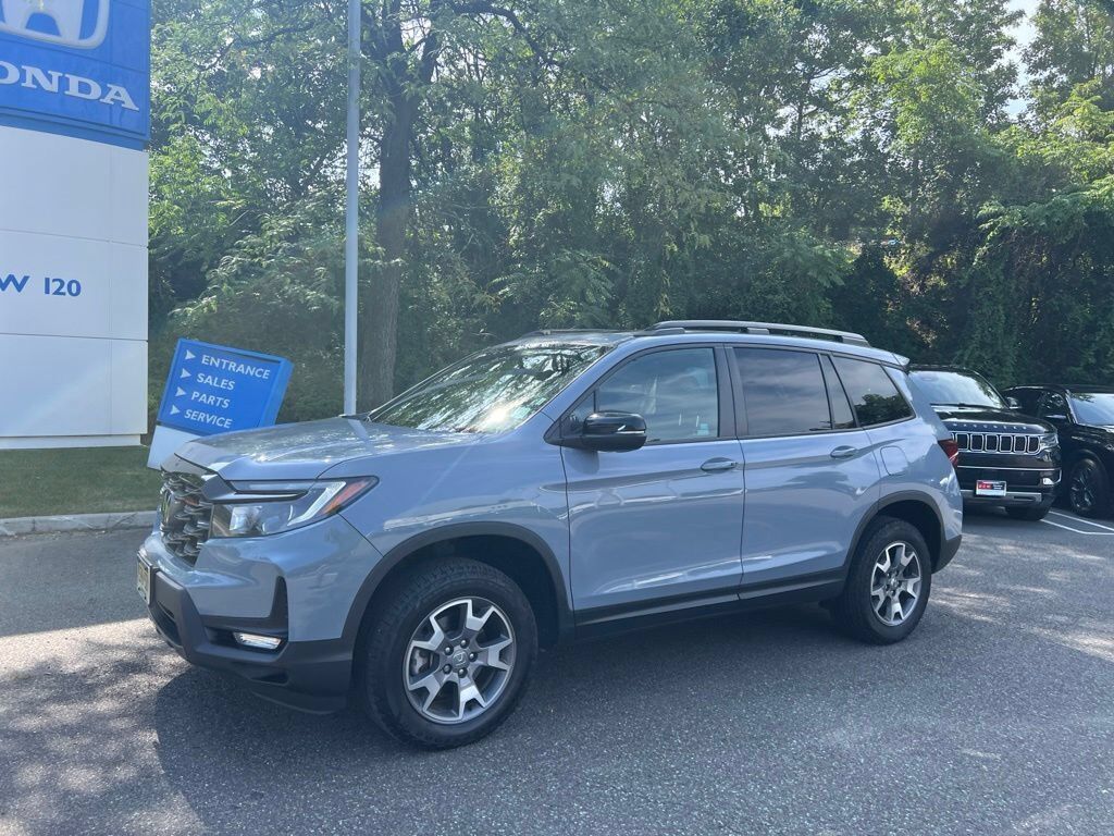2023 Honda Passport AWD TRAILSPORT — photo 1 of 7