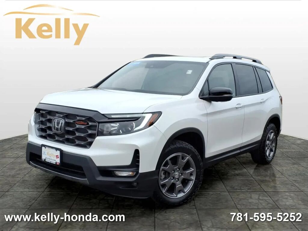 2024 Honda Passport TrailSport — photo 1 of 13