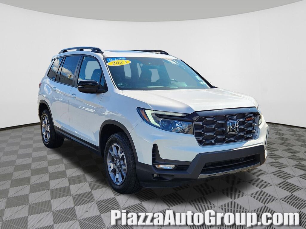 2023 Honda Passport TrailSport — photo 1 of 1