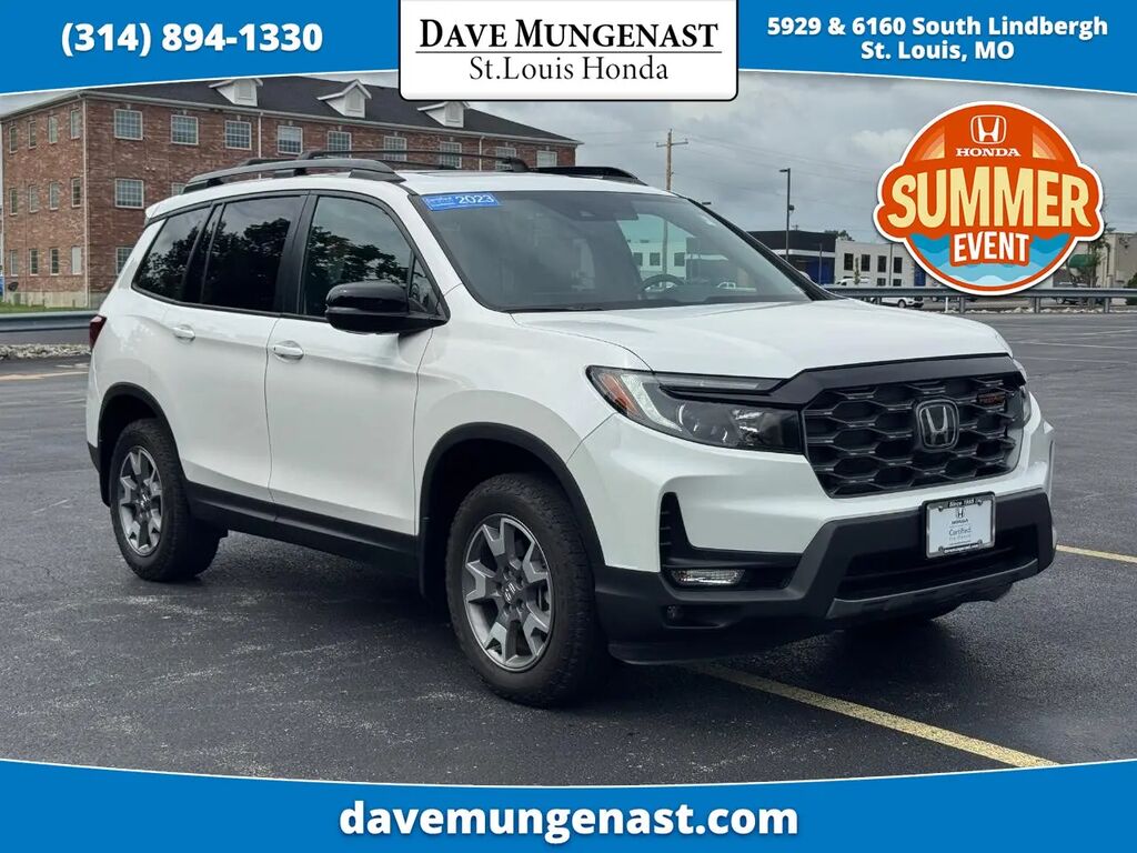 2023 Honda Passport TrailSport — photo 1 of 13