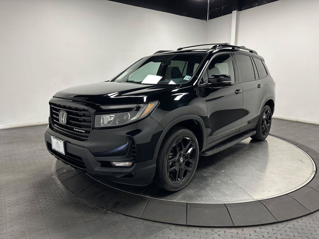 2025 Honda Passport AWD BLACK EDITION — photo 1 of 7