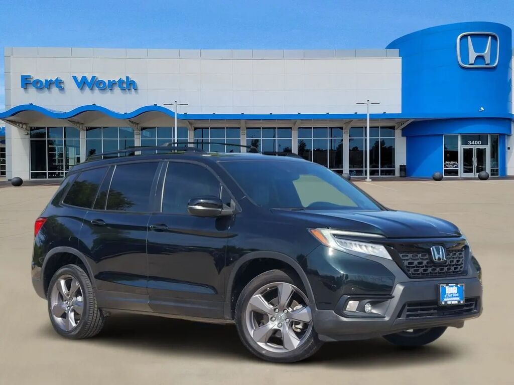 2020 Honda Passport Touring — photo 1 of 14