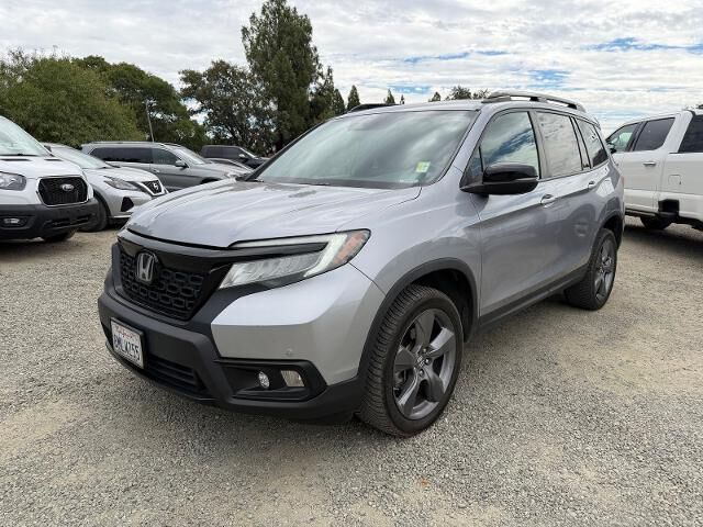 2019 Honda Passport Touring — photo 1 of 50