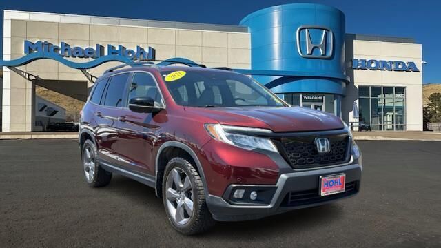 2021 Honda Passport Touring — photo 1 of 7