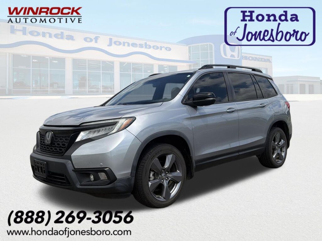 2019 Honda Passport Touring — photo 1 of 7