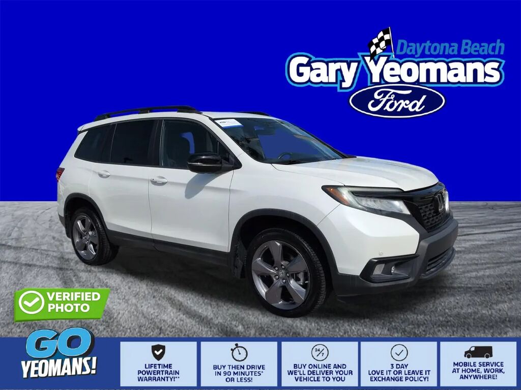 2019 Honda Passport Touring — photo 1 of 13