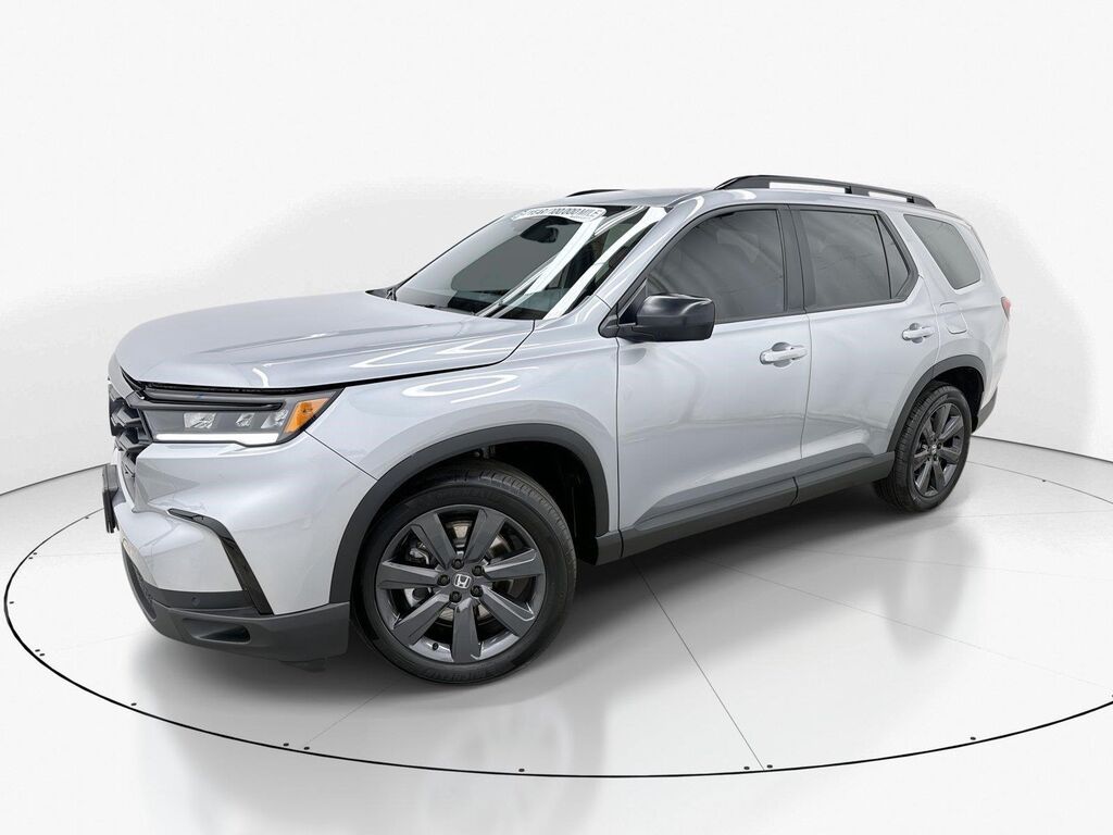 2025 Honda Pilot Sport — photo 1 of 13