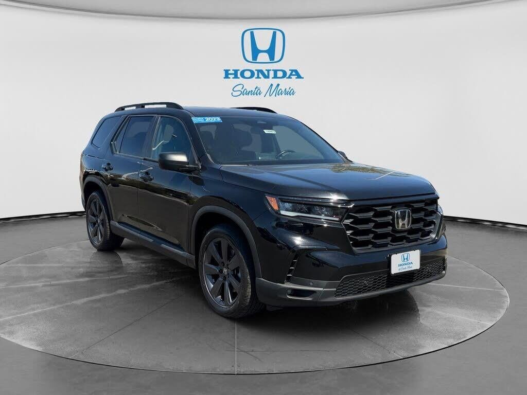 2023 Honda Pilot Sport — photo 1 of 1