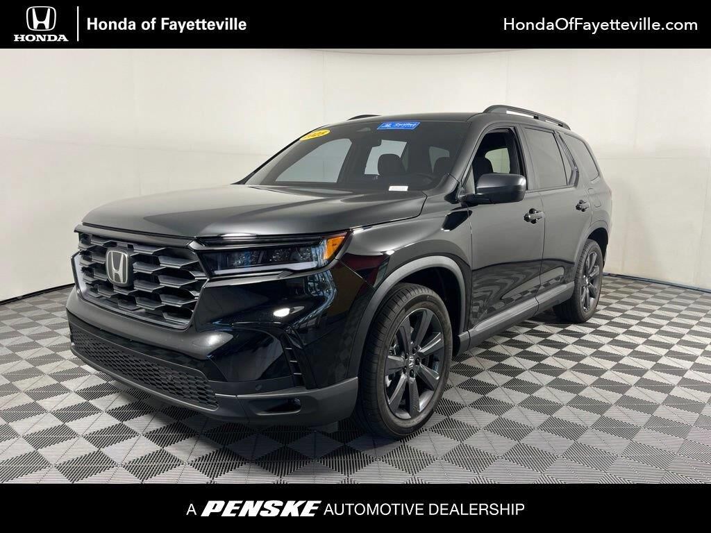 2025 Honda Pilot Sport — photo 1 of 13