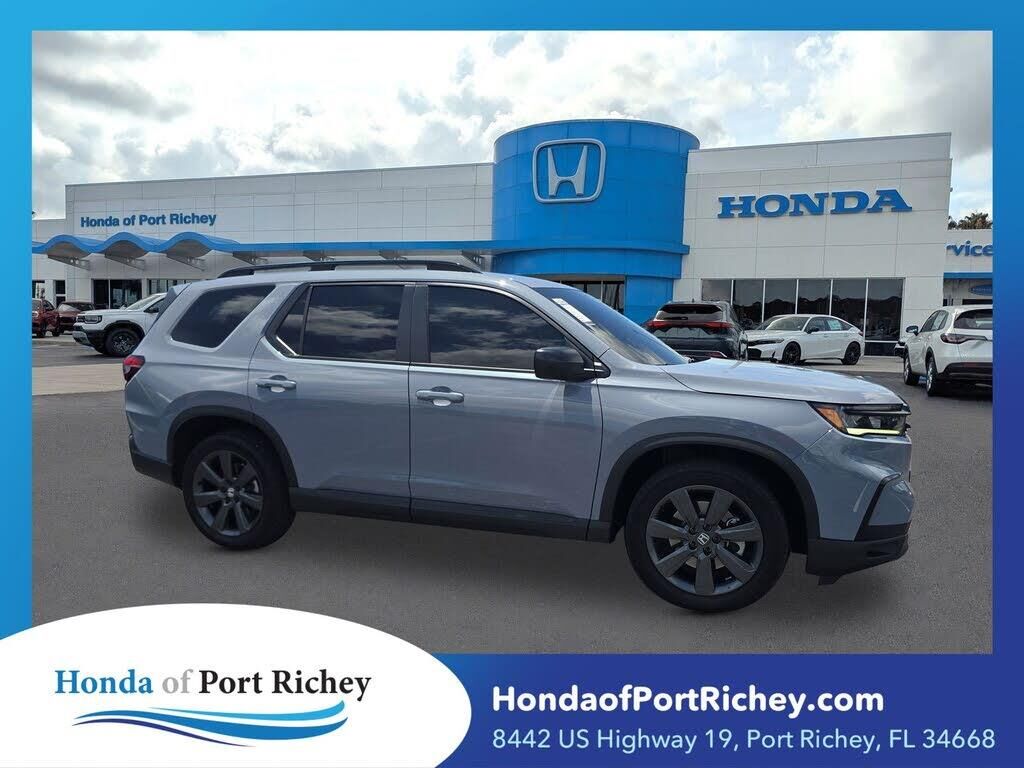 2025 Honda Pilot Sport — photo 1 of 1