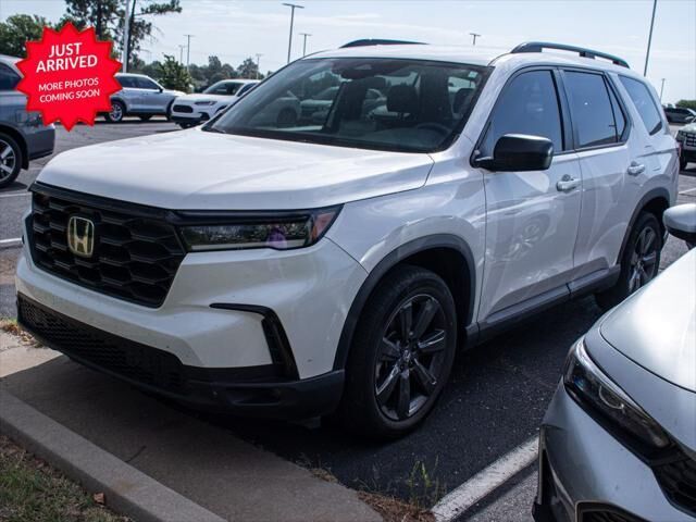 2025 Honda Pilot Sport — photo 1 of 1