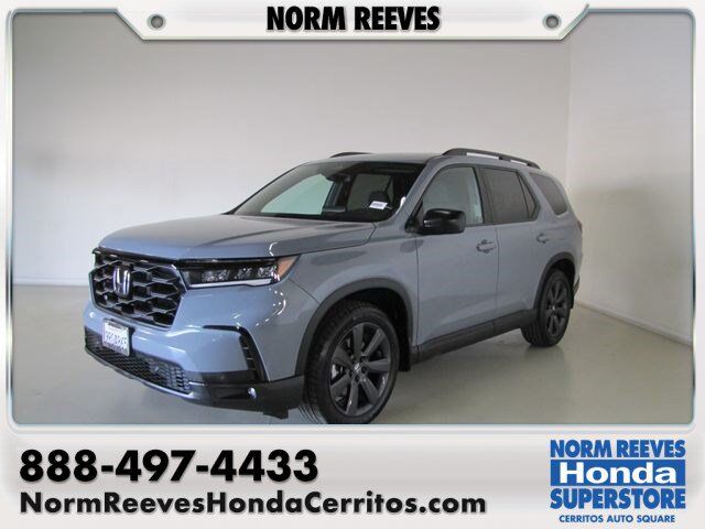 2025 Honda Pilot AWD Sport — photo 1 of 7