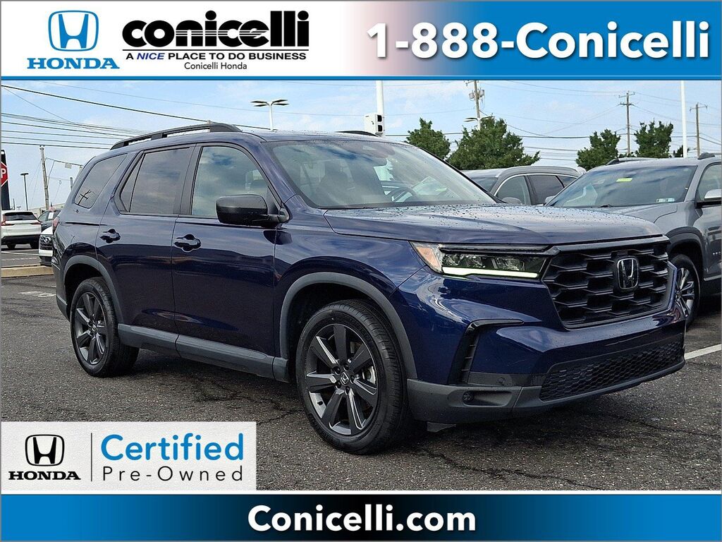 2024 Honda Pilot Sport — photo 1 of 17