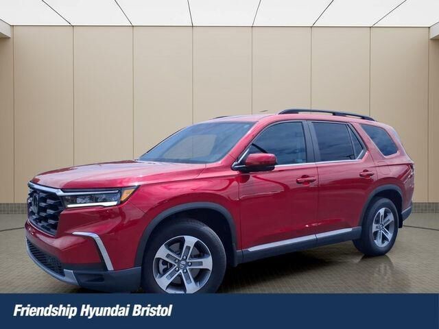2025 Honda Pilot EX-L — photo 1 of 2