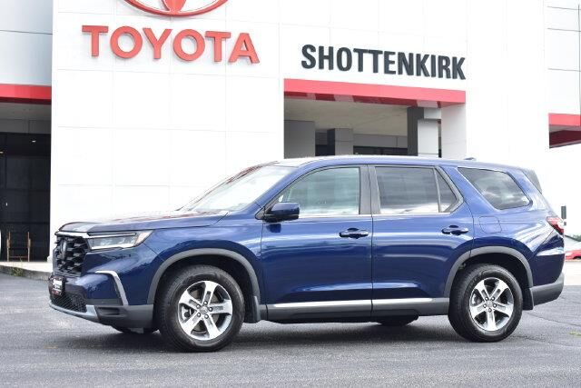2025 Honda Pilot EX-L — photo 1 of 13