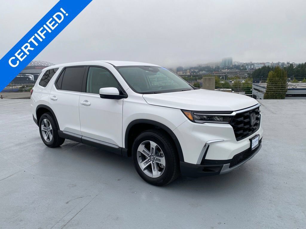 2025 Honda Pilot AWD EX-L — photo 1 of 7