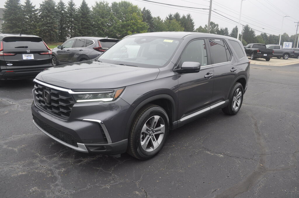 2024 Honda Pilot AWD EX-L — photo 1 of 7