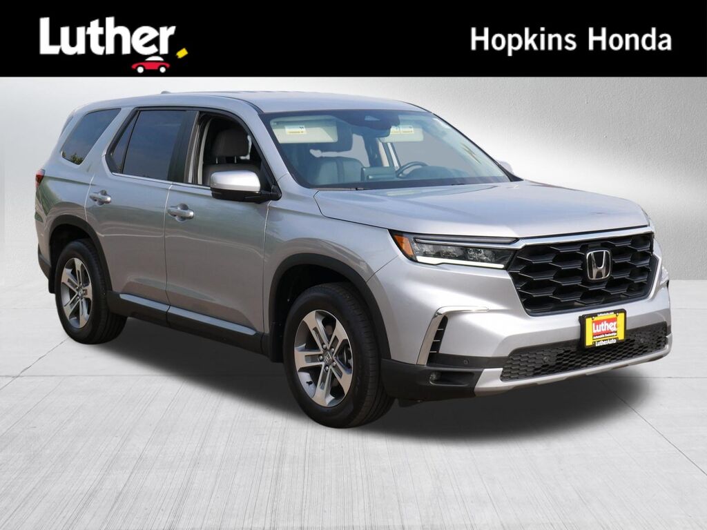 2023 Honda Pilot AWD EX-L — photo 1 of 7