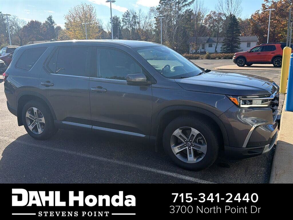 2025 Honda Pilot AWD EX-L — photo 1 of 7