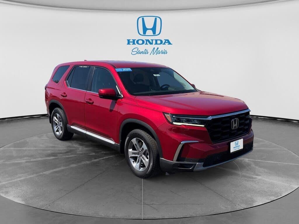 2025 Honda Pilot EX-L — photo 1 of 1
