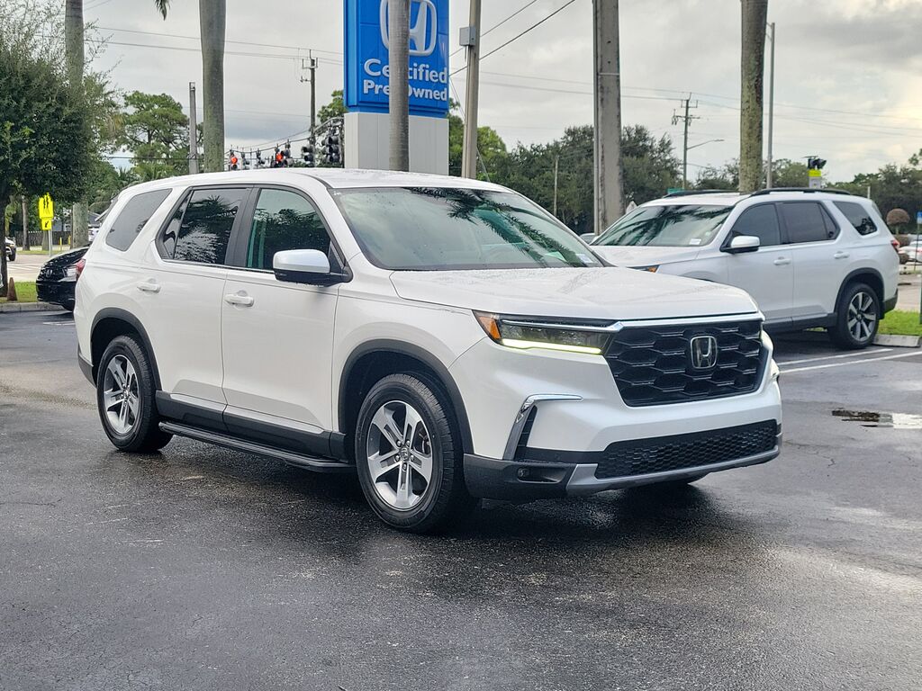 2025 Honda Pilot AWD EX-L — photo 1 of 7