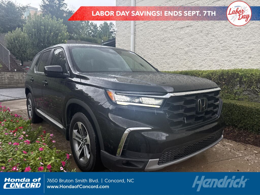 2025 Honda Pilot EX-L — photo 1 of 9