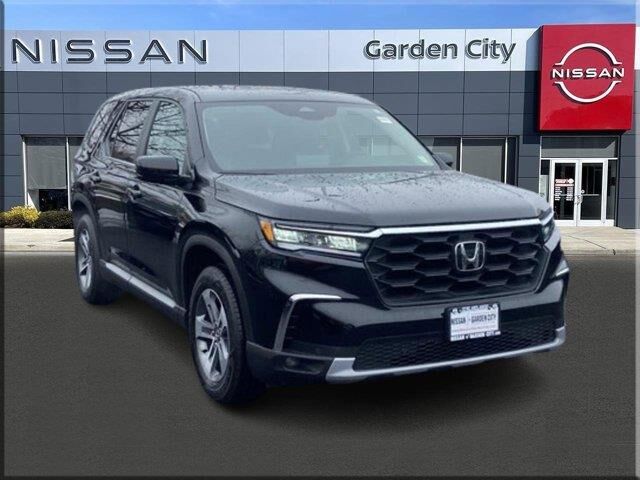 2025 Honda Pilot EX-L+ — photo 1 of 13
