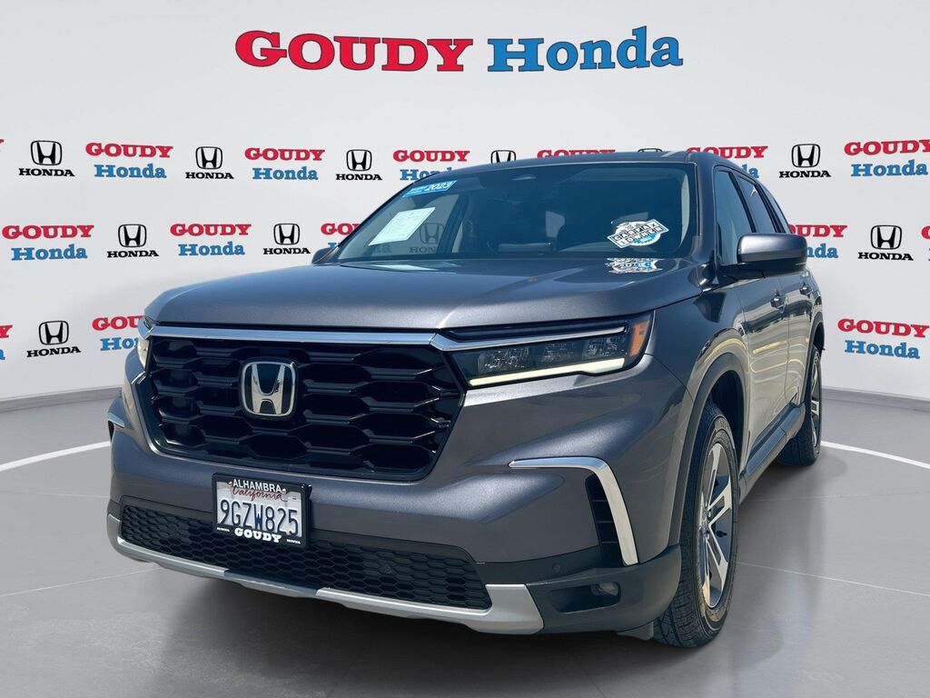 2023 Honda Pilot EX-L — photo 1 of 13