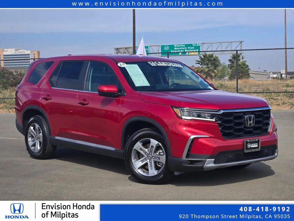 2025 Honda Pilot EX-L — photo 1 of 13