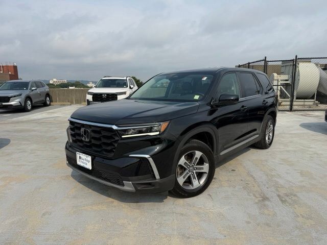 2024 Honda Pilot AWD EX-L 7P — photo 1 of 7