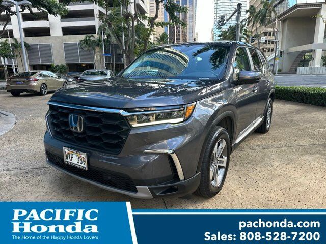 2023 Honda Pilot EX-L 7 Passenger AWD — photo 1 of 1