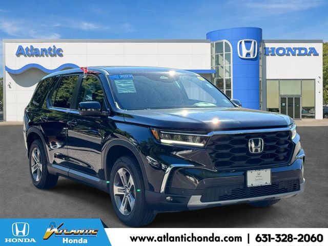 2023 Honda Pilot AWD EX-L 7P — photo 1 of 7