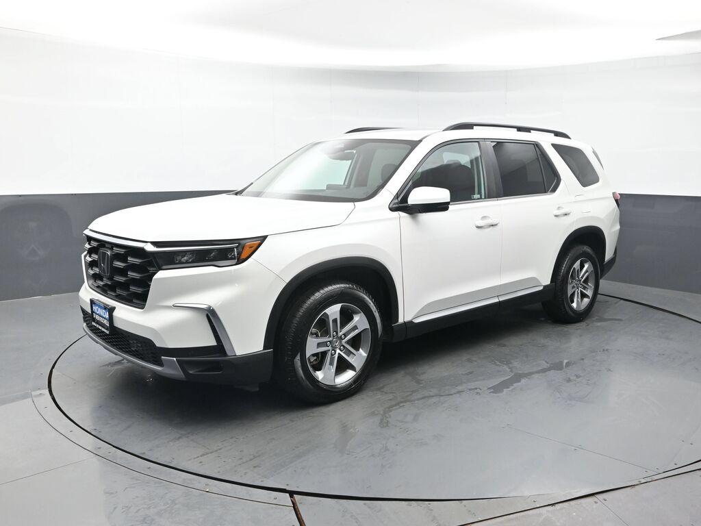 2024 Honda Pilot AWD EX-L 7P — photo 1 of 7