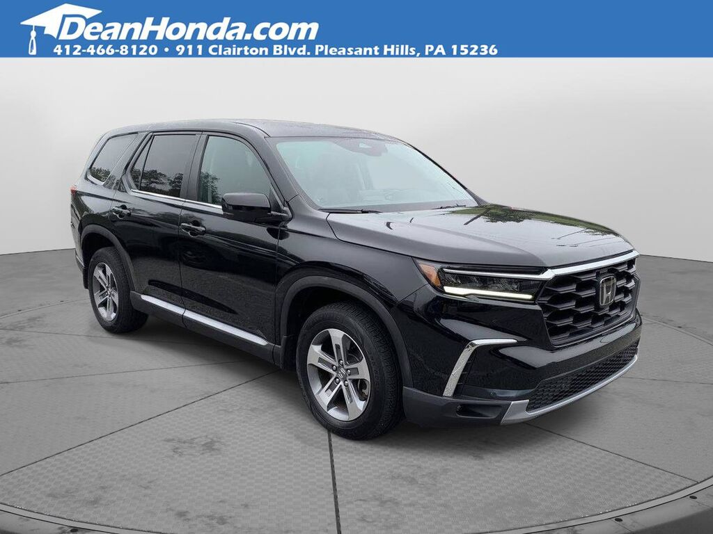 2023 Honda Pilot AWD EX-L 7P — photo 1 of 7