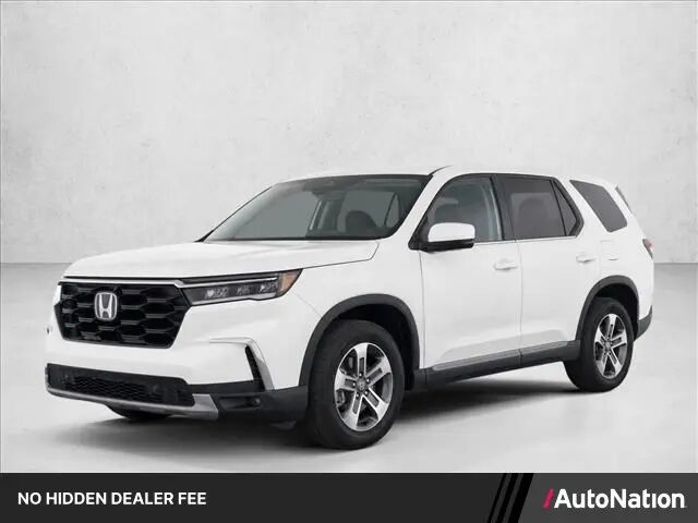 2024 Honda Pilot EX-L w/Rear Captain's Chairs