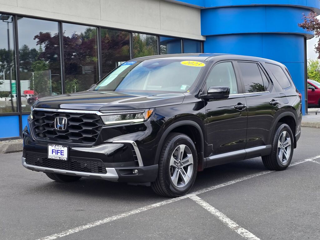 2023 Honda Pilot AWD EX-L 7P — photo 1 of 7