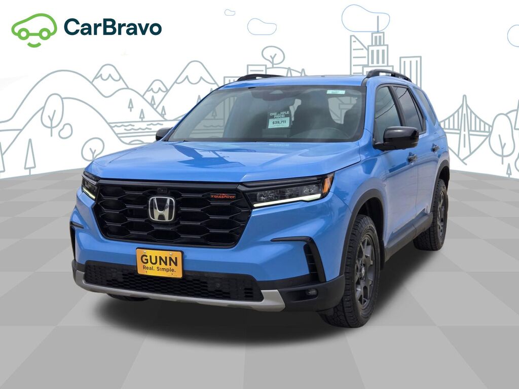 2024 Honda Pilot TrailSport — photo 1 of 6