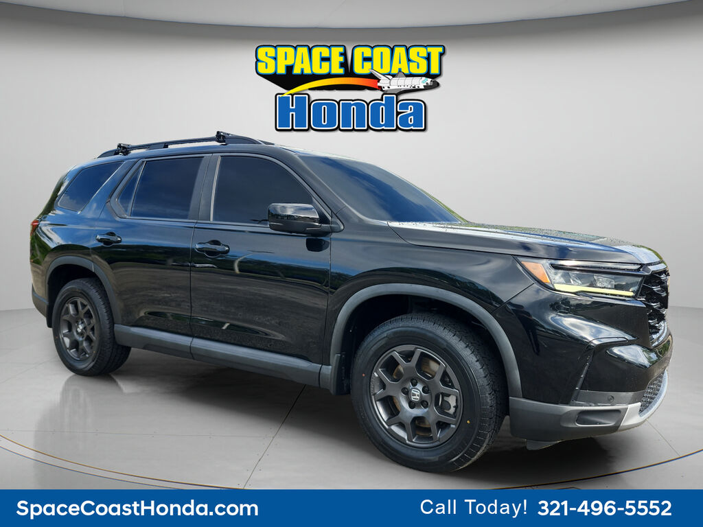 2024 Honda Pilot AWD TRAILSPORT — photo 1 of 7
